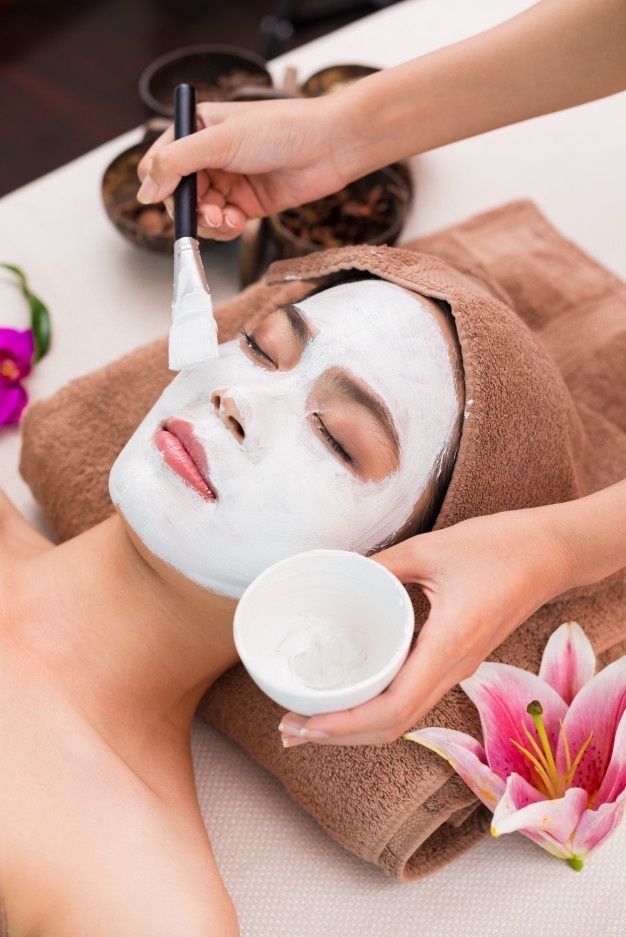 DIPLOMA IN BEAUTICIAN & HAIR DRESSING